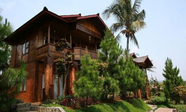 15 Villas in Puncak Bogor