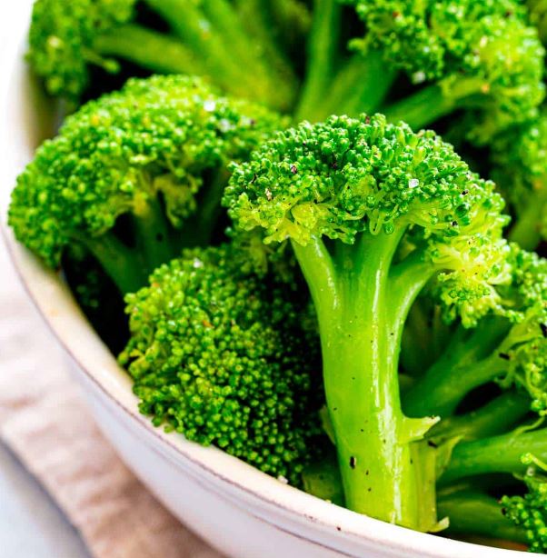 broccoli has many vitamin C than an orange
